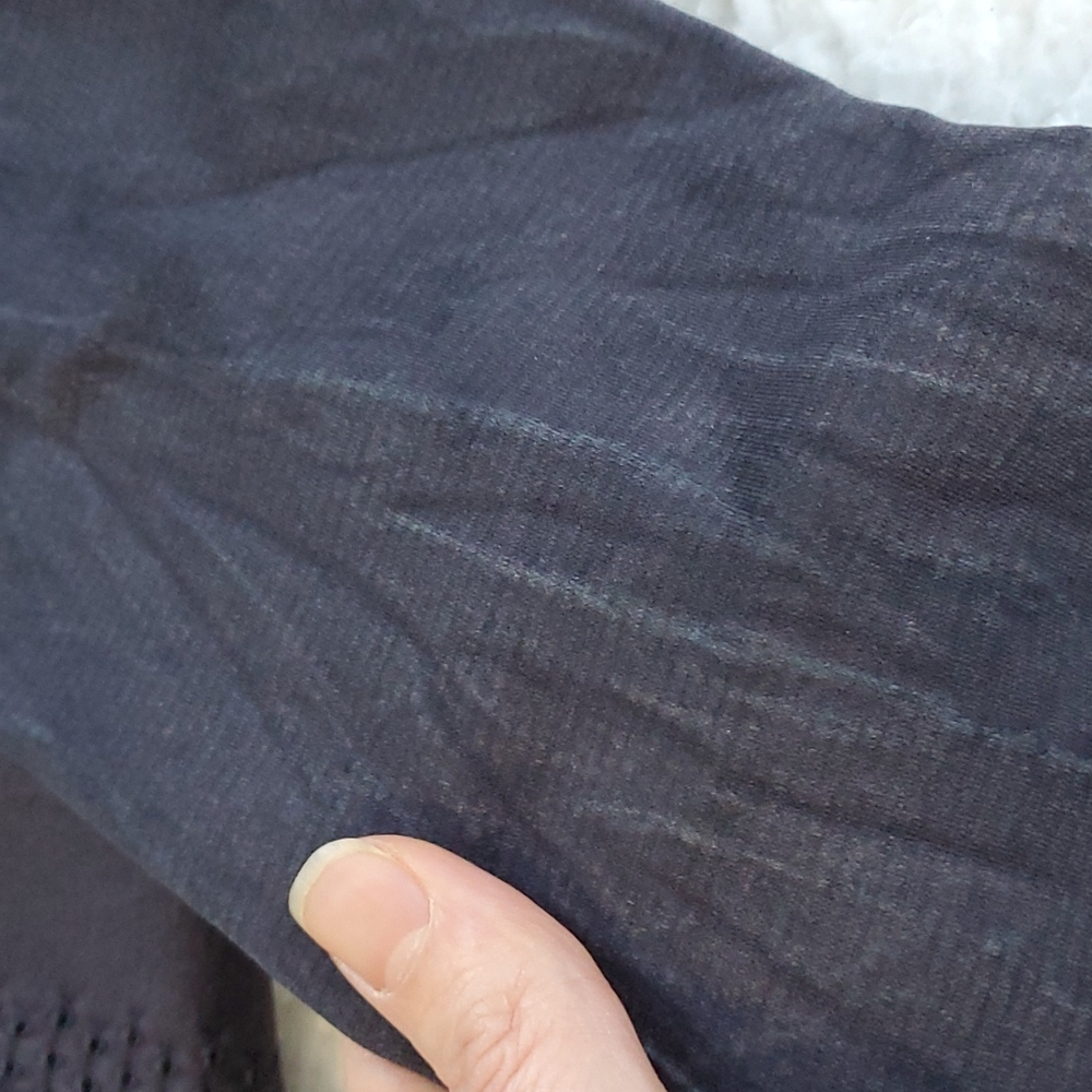 39. Free People High-Rise 7/8 Good Karma Leggings Washed Black - Picture 8 of 17